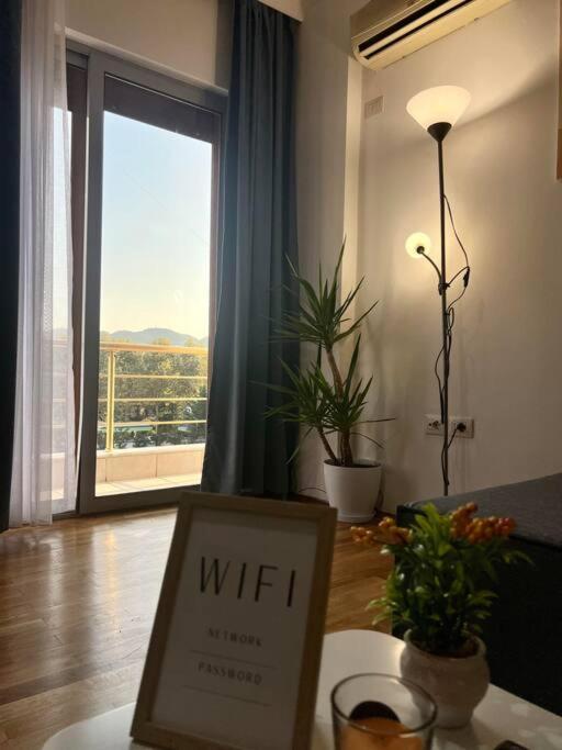 Vibes Apartamento Tirana